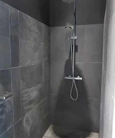 Deconnectez, Respirez Au Domaine De La Beurrerie, 25 Mn Du Puy - Piscine Naturelle Privative - Full Confort Et Calme Absolu, 2 Doubles Hébergement de vacances *